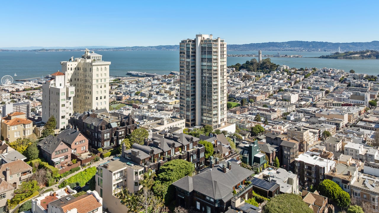 Russian Hill Summit