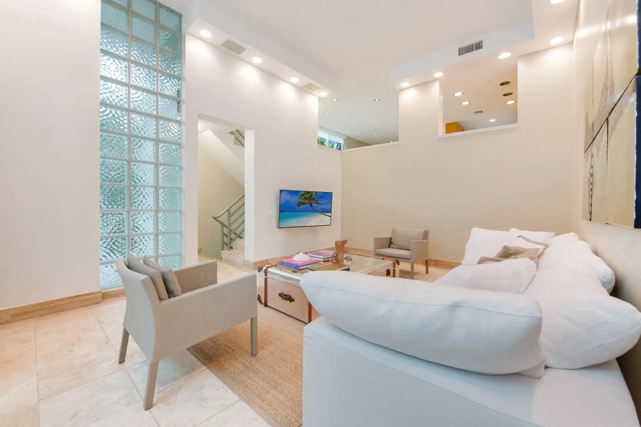 3272 Virginia Street # 1 Unit: A-1