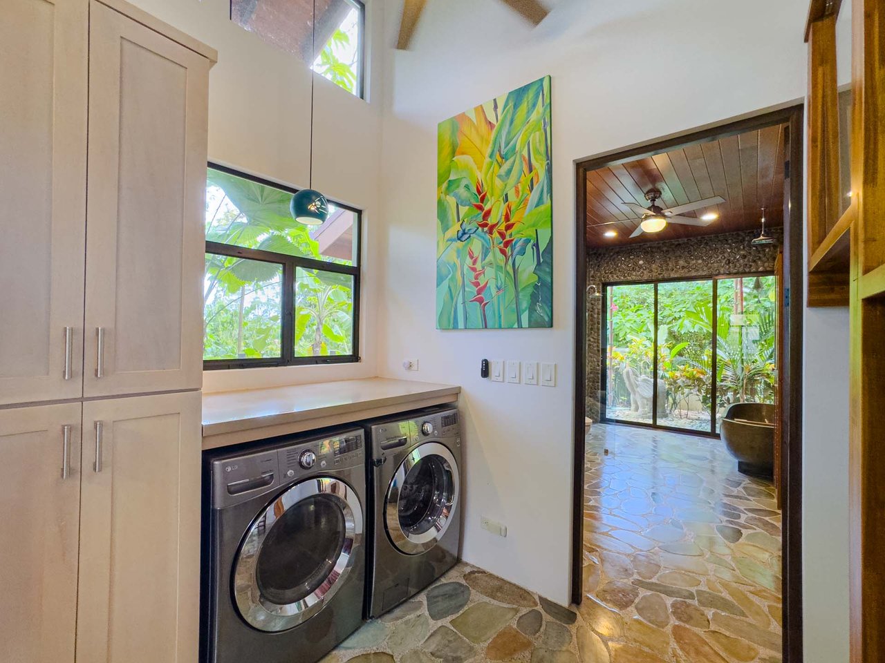 Luxury 3-Bedroom Waterfall-View Home