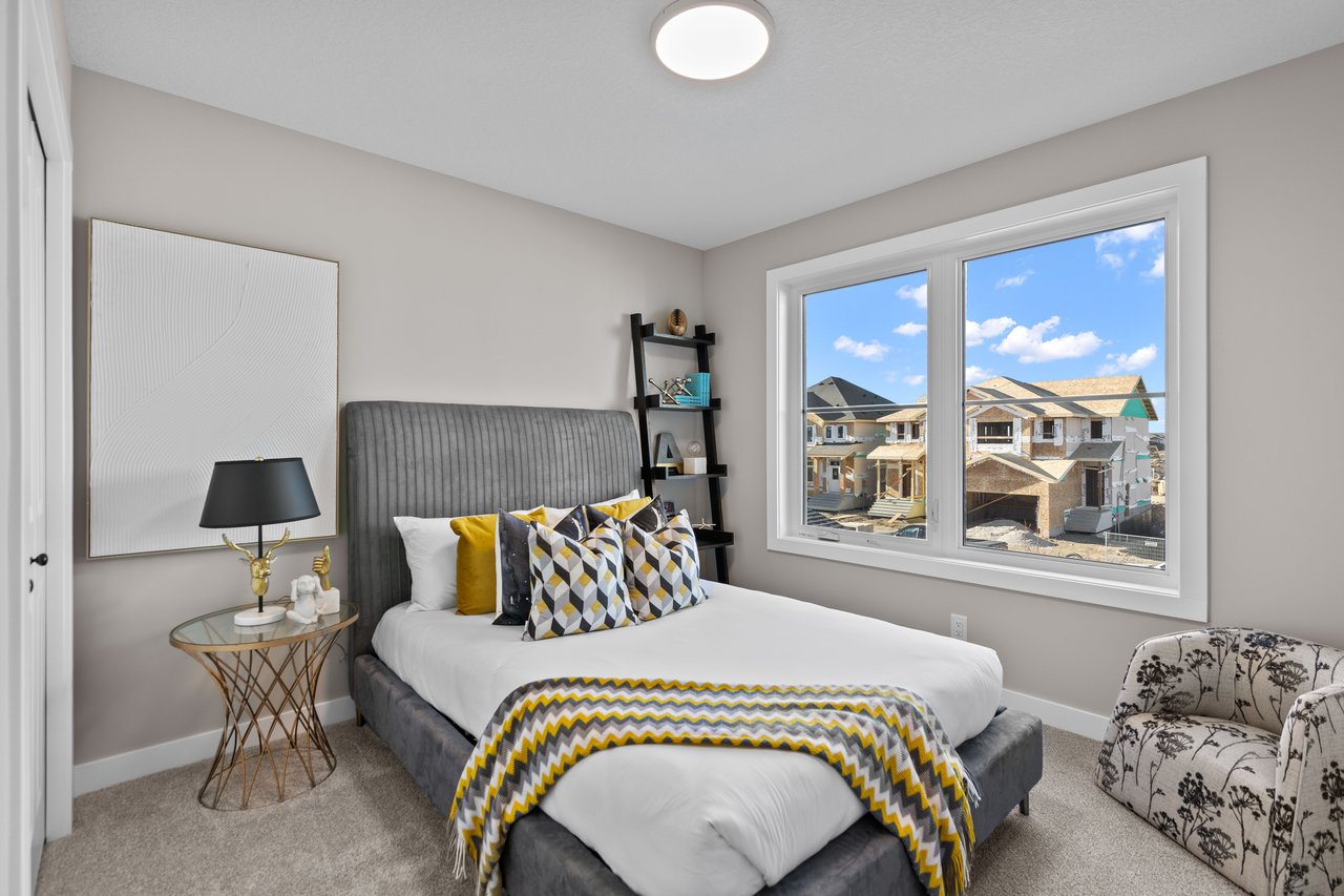 155 Belvedere Crescent SE