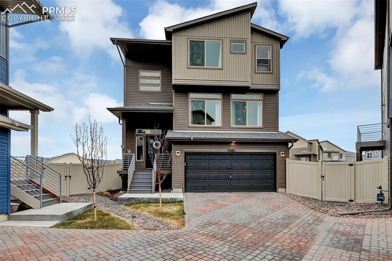 9684 Timberlake Loop