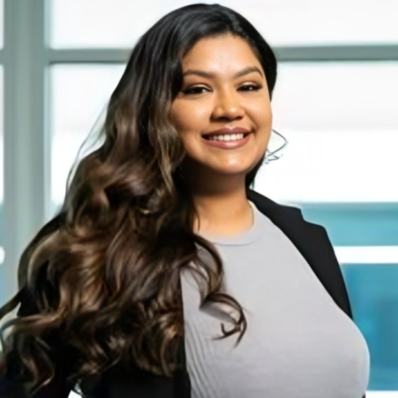 Jasmine Kaur Sacramento, CA Real Estate Agent Headshot