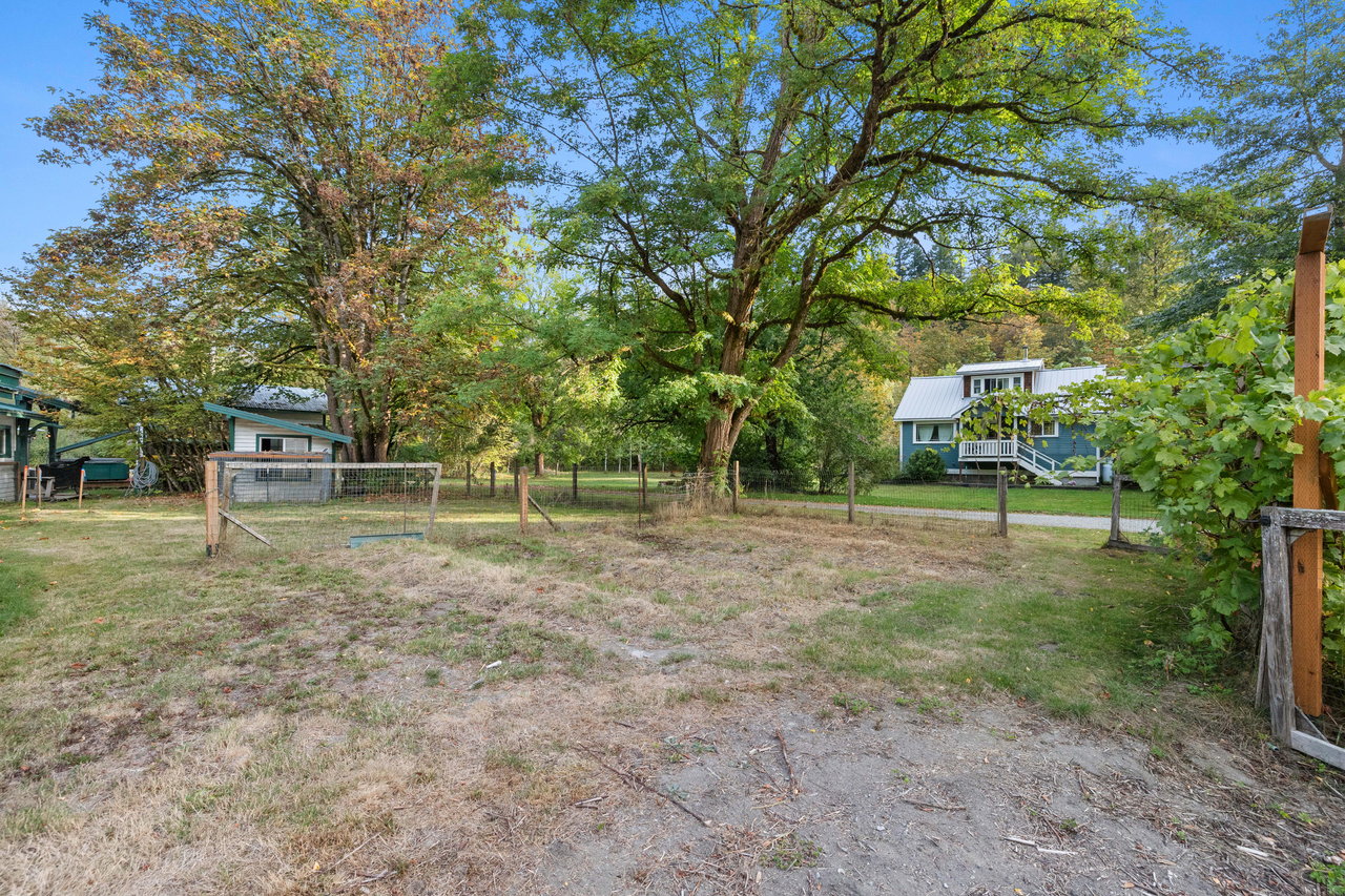 71636 NE. Old Cascade Hwy., Skykomish, WA 98288