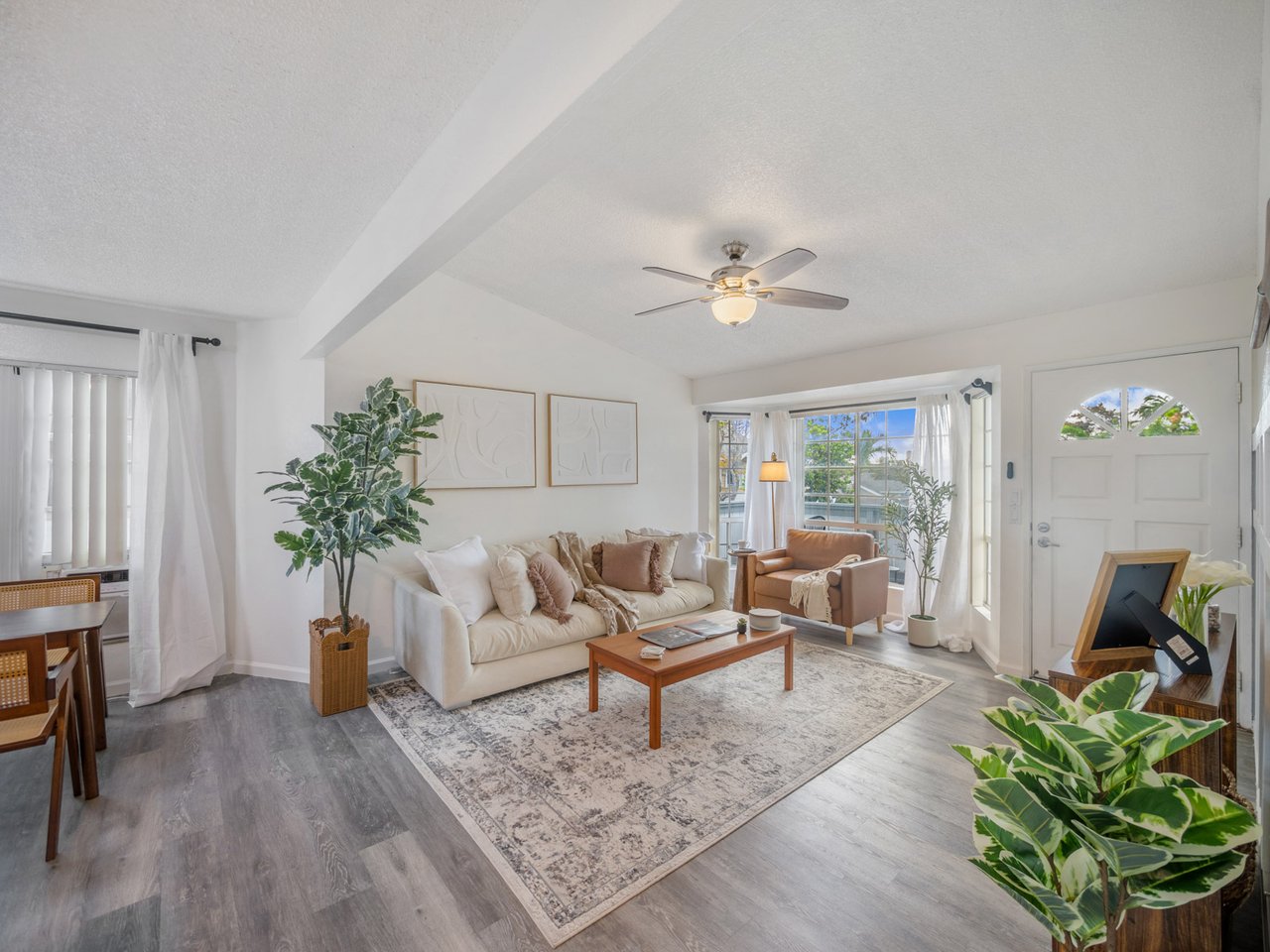 594 Mananai Pl #21T