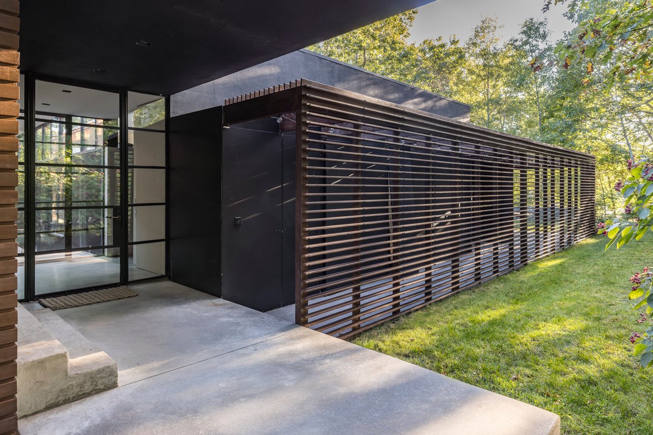 73 Laurel Lane, Sag Harbor 
