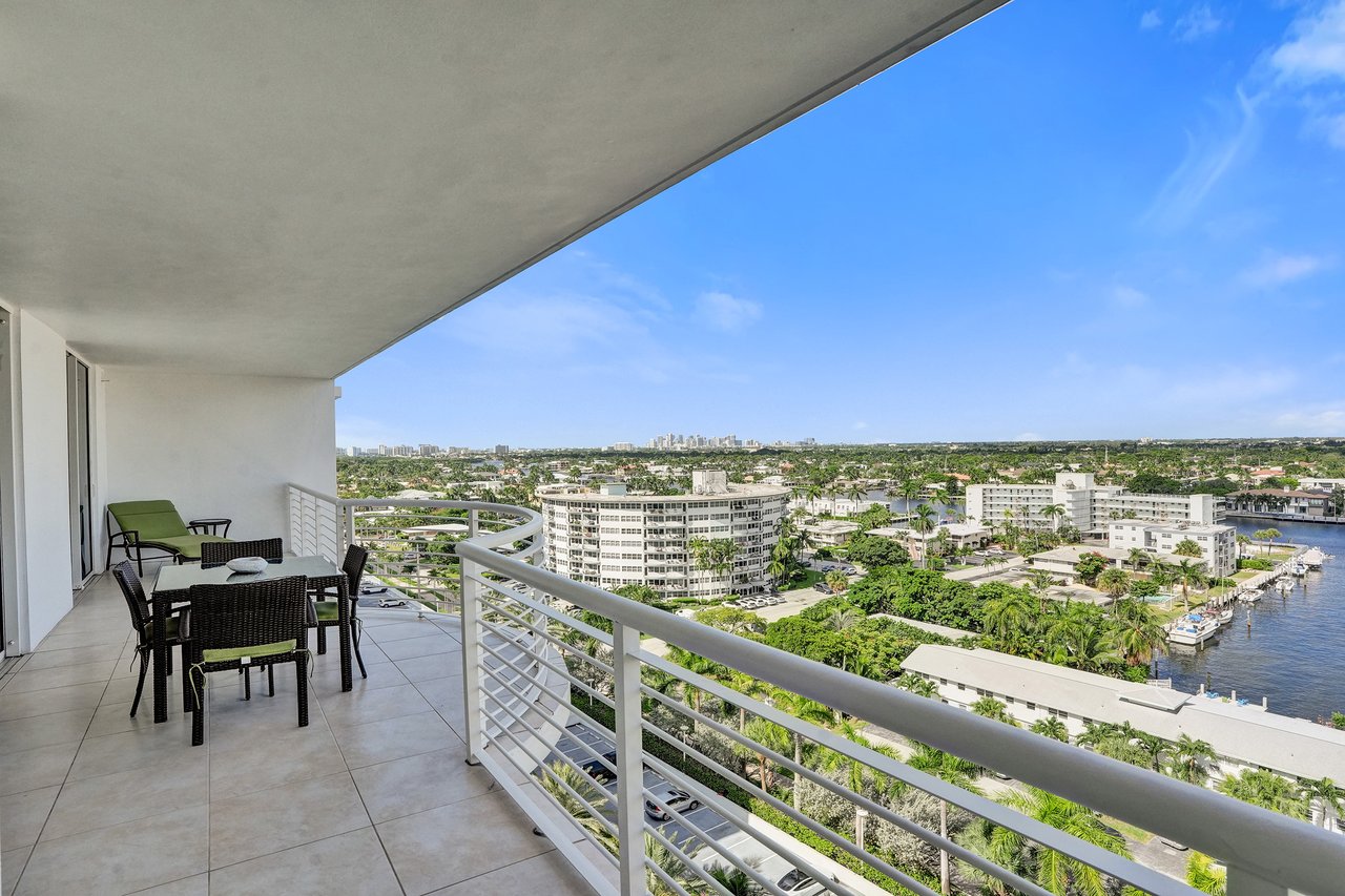 2831 North Ocean Boulevard, Unit 1108N
