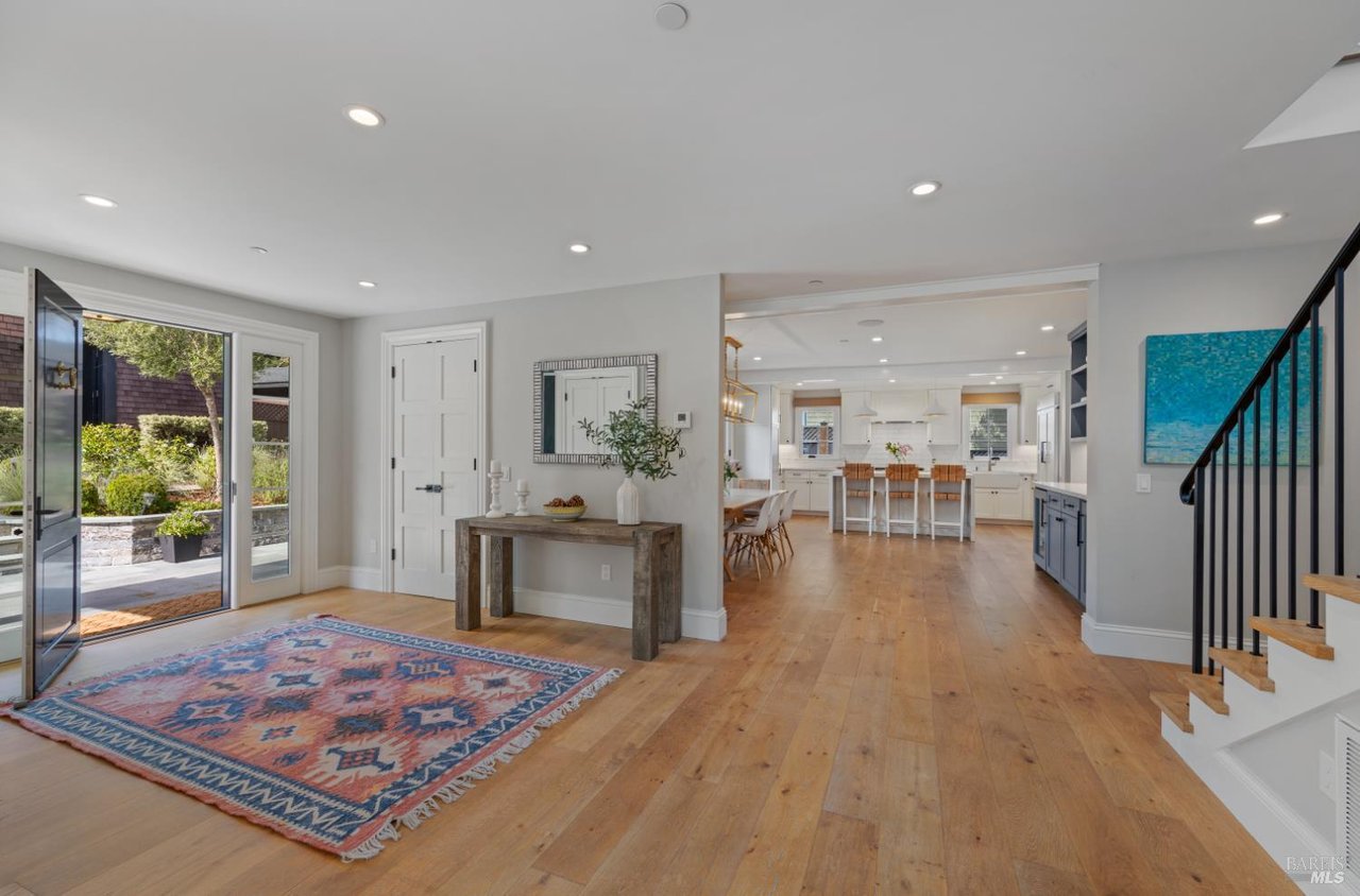 309 Corte Madera Ave