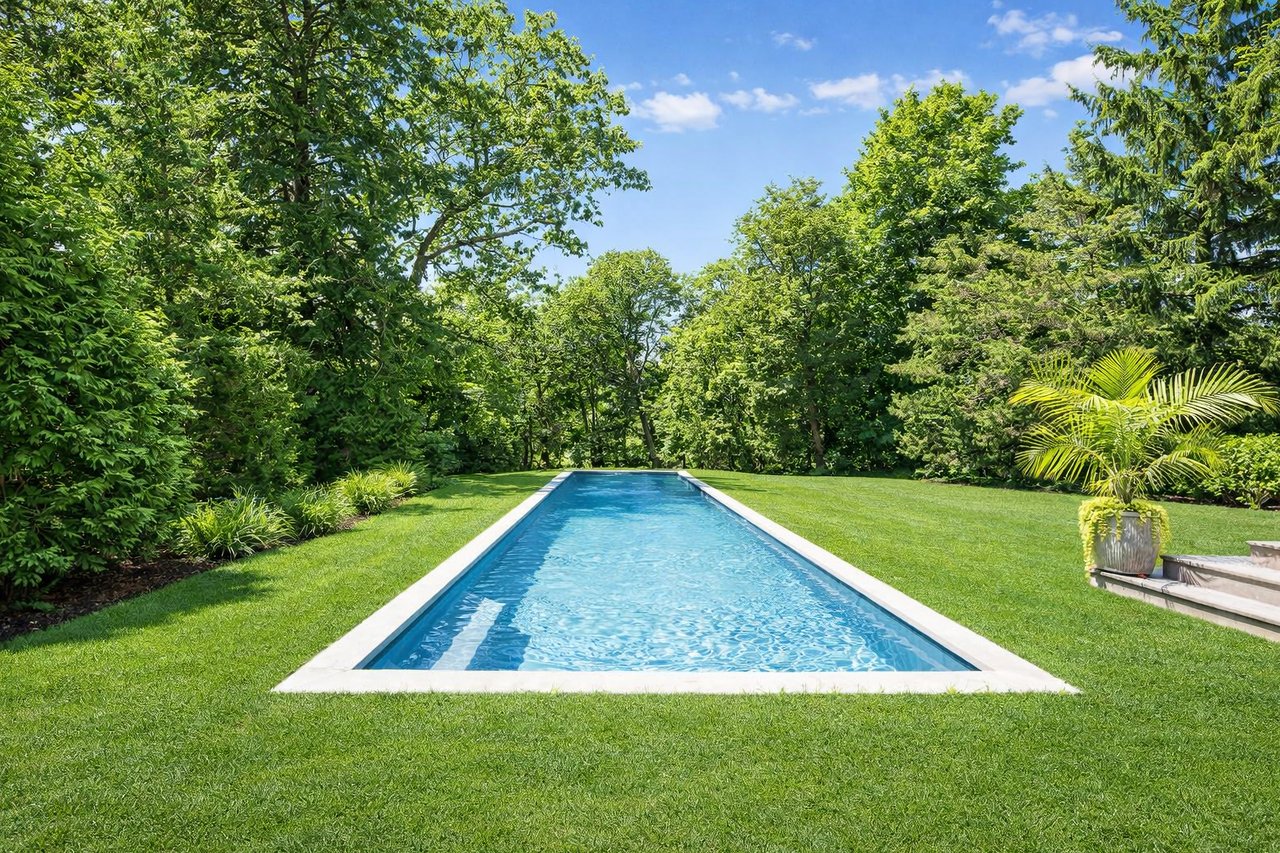 A MOVE-IN READY BELLPORT ORIGINAL