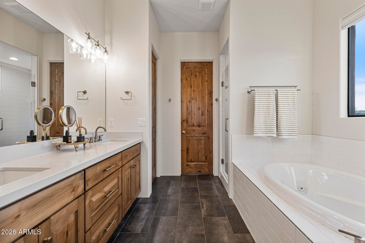 21620 W BUCKWHEAT LANE