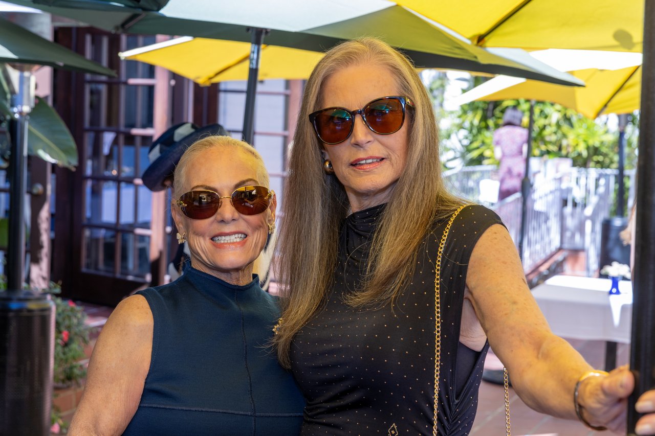 Fleurs, Friends & Fashion in Bloom 