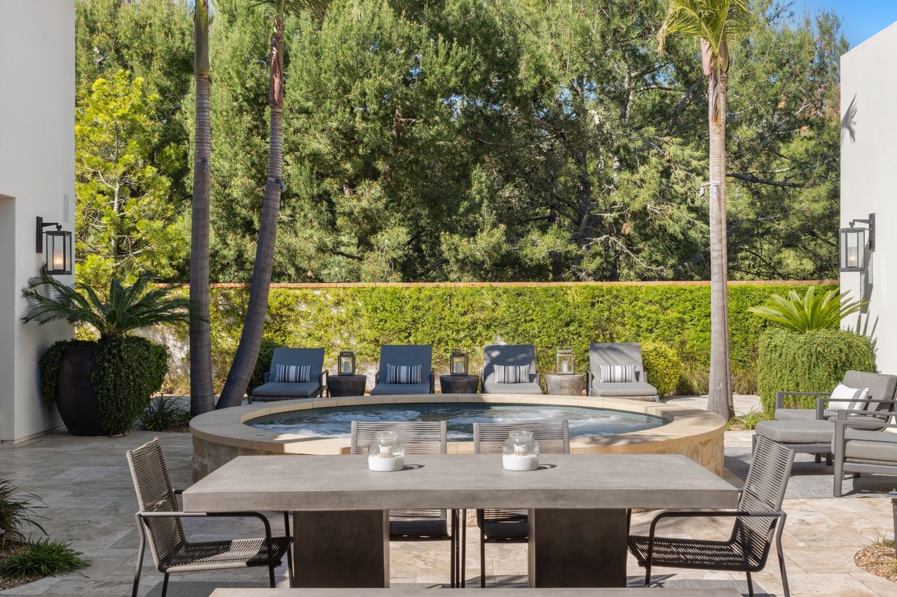 Coastal Luxury in Crystal Cove