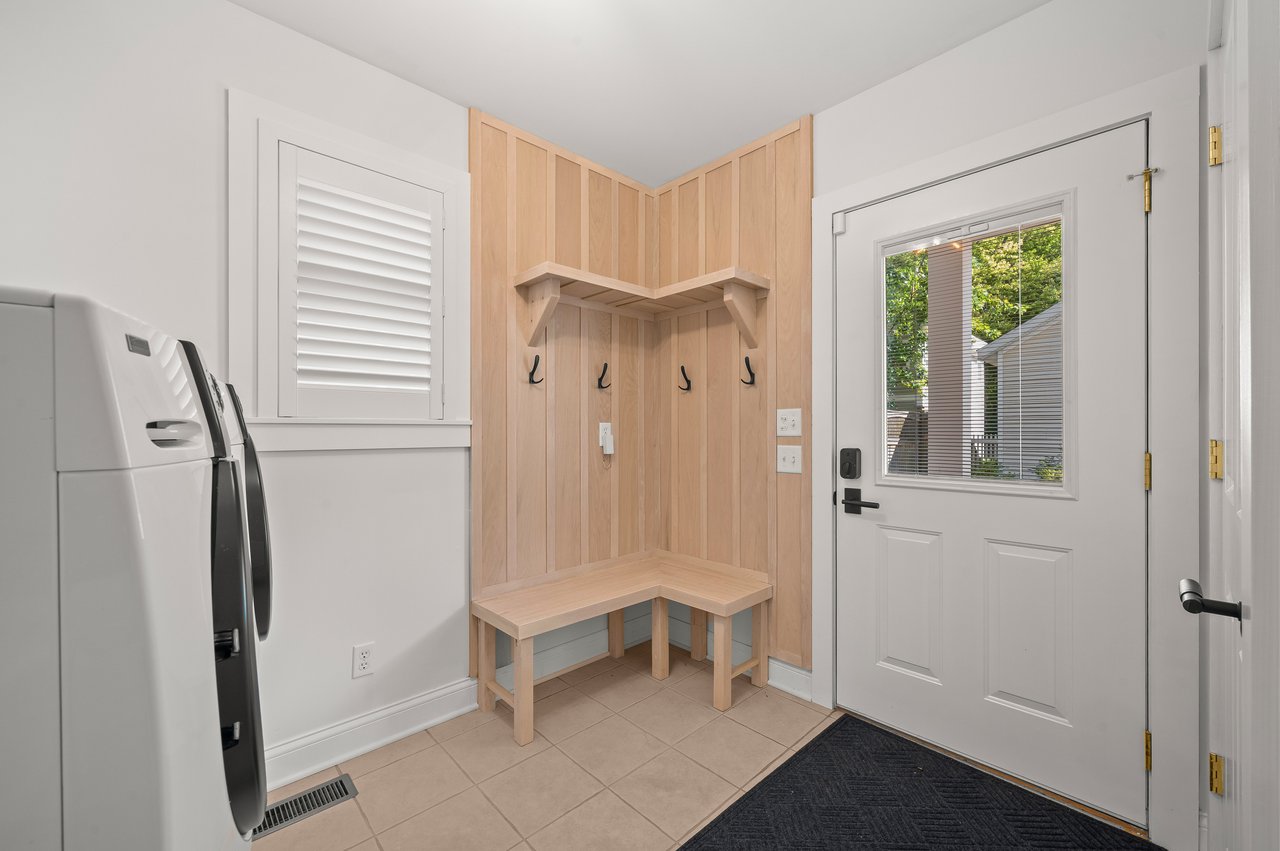 909 Lions Park Drive