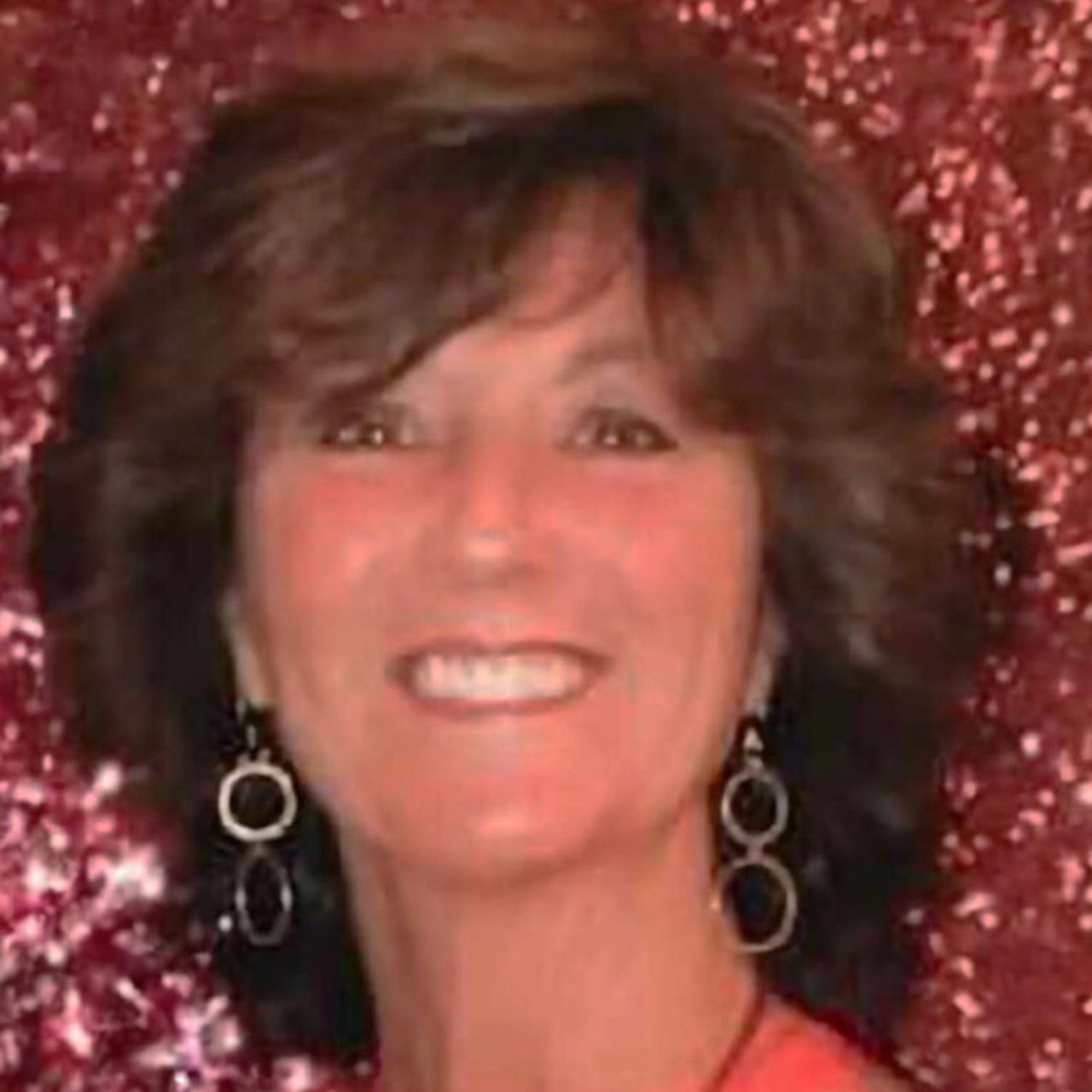 Jona Wood Counce, TN Real Estate Agent Headshot