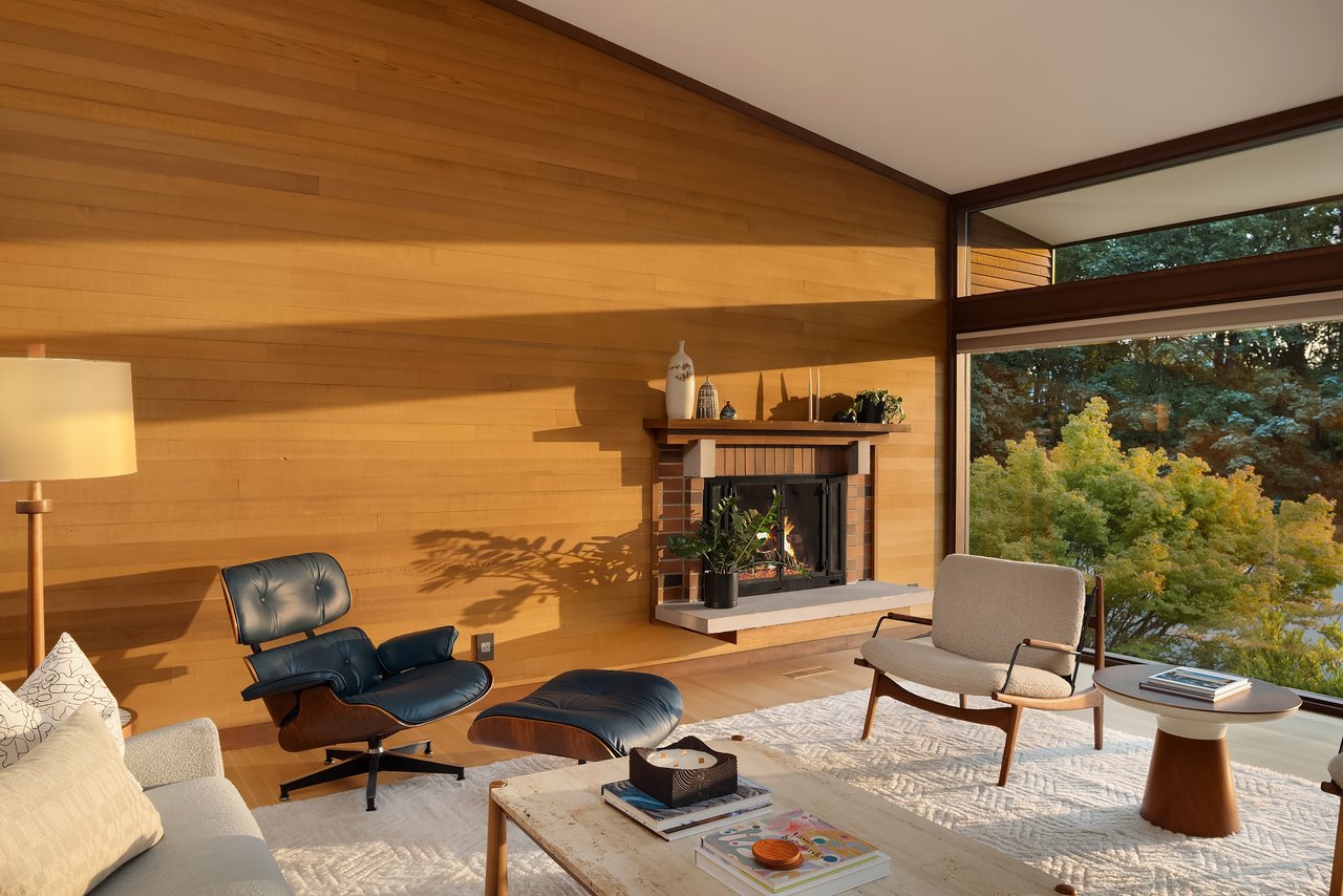 4343 W McLaren Street