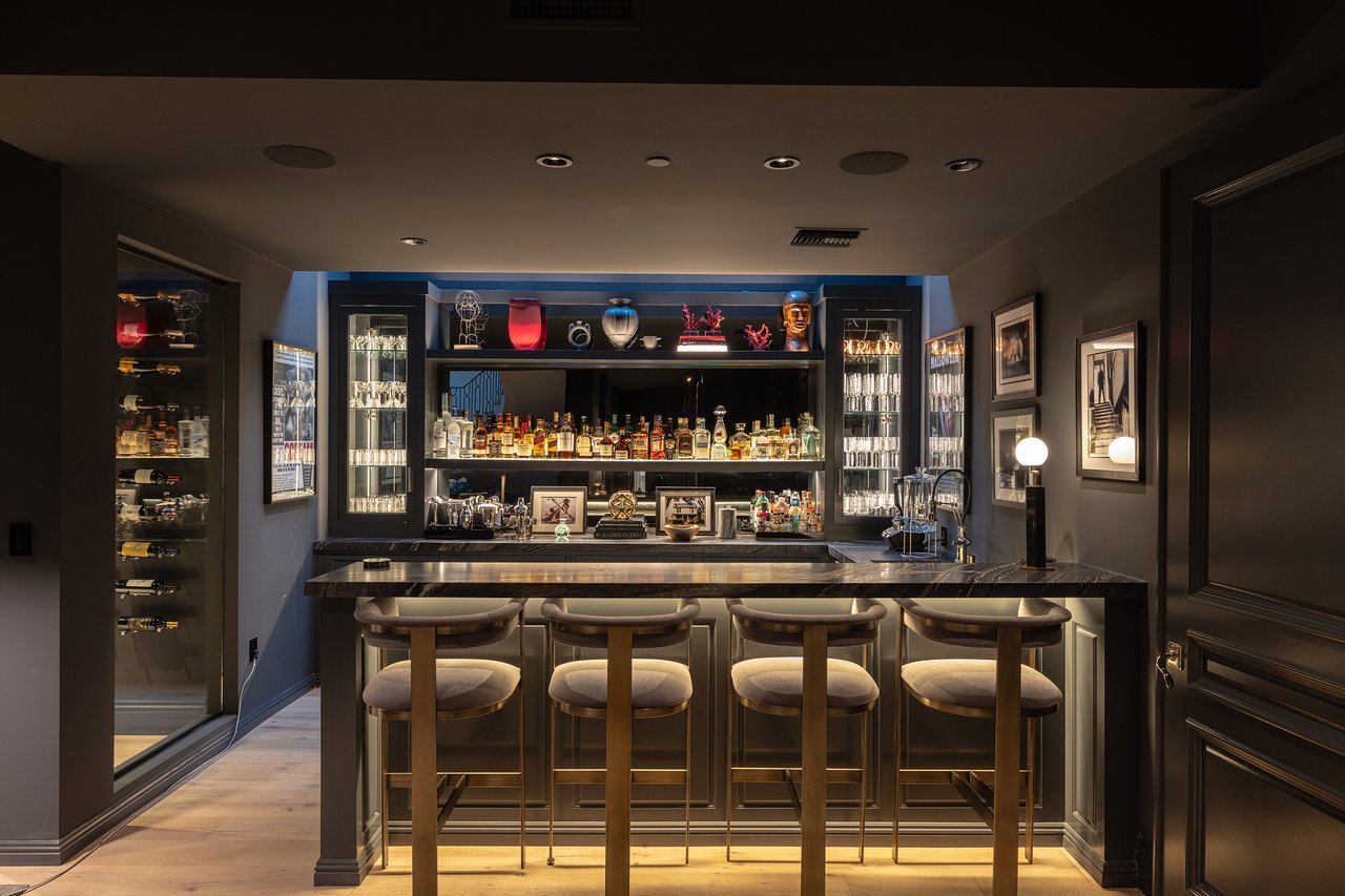 9520 Hidden Valley Rd, Beverly Hills