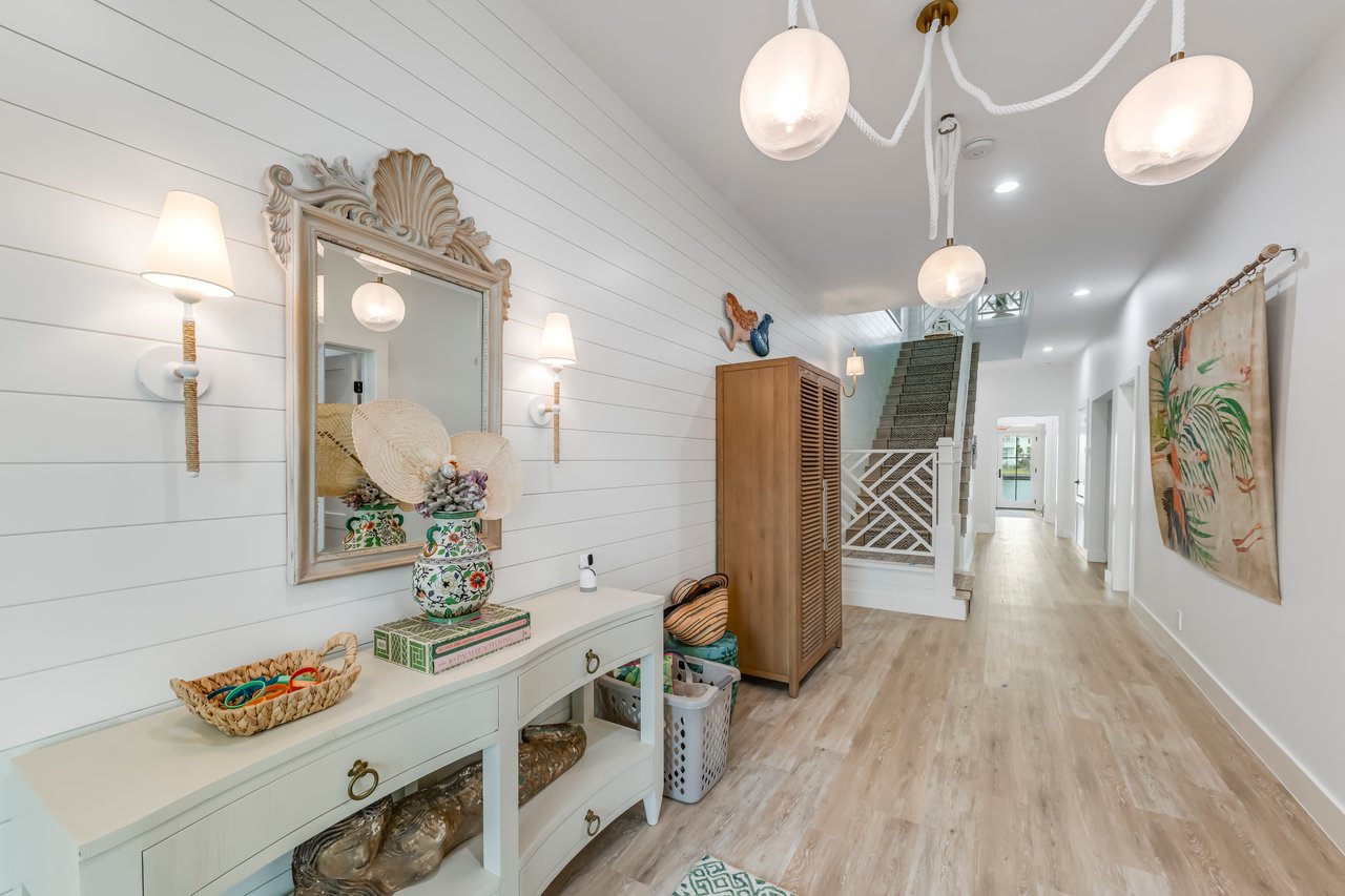 Dewdrop Street, 6110 Sq. Ft.