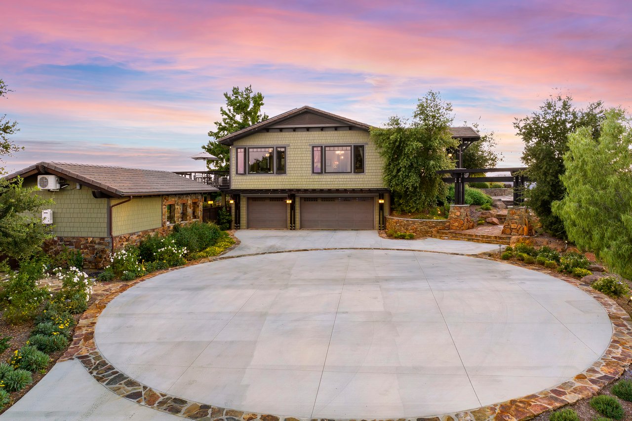 41005 Valle Vista