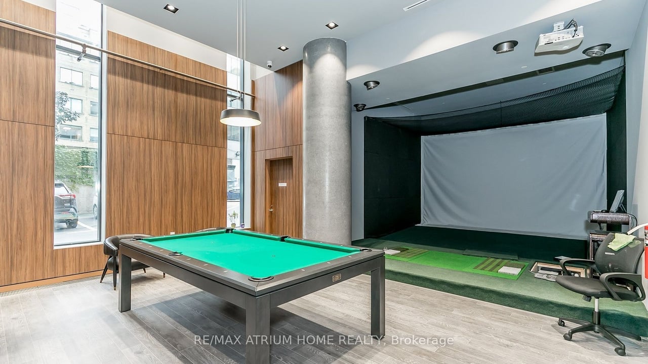 ONE-OF-A-KIND PENTHOUSE 