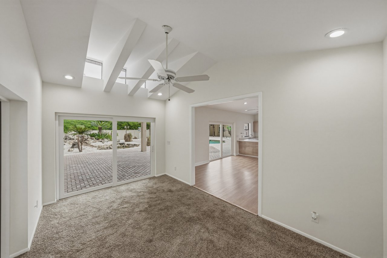 7601 Thunderhead Street