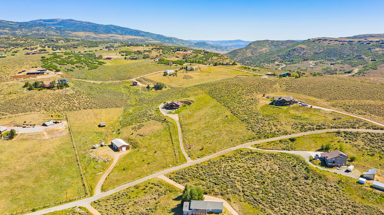 Crescent Peak Hideaway