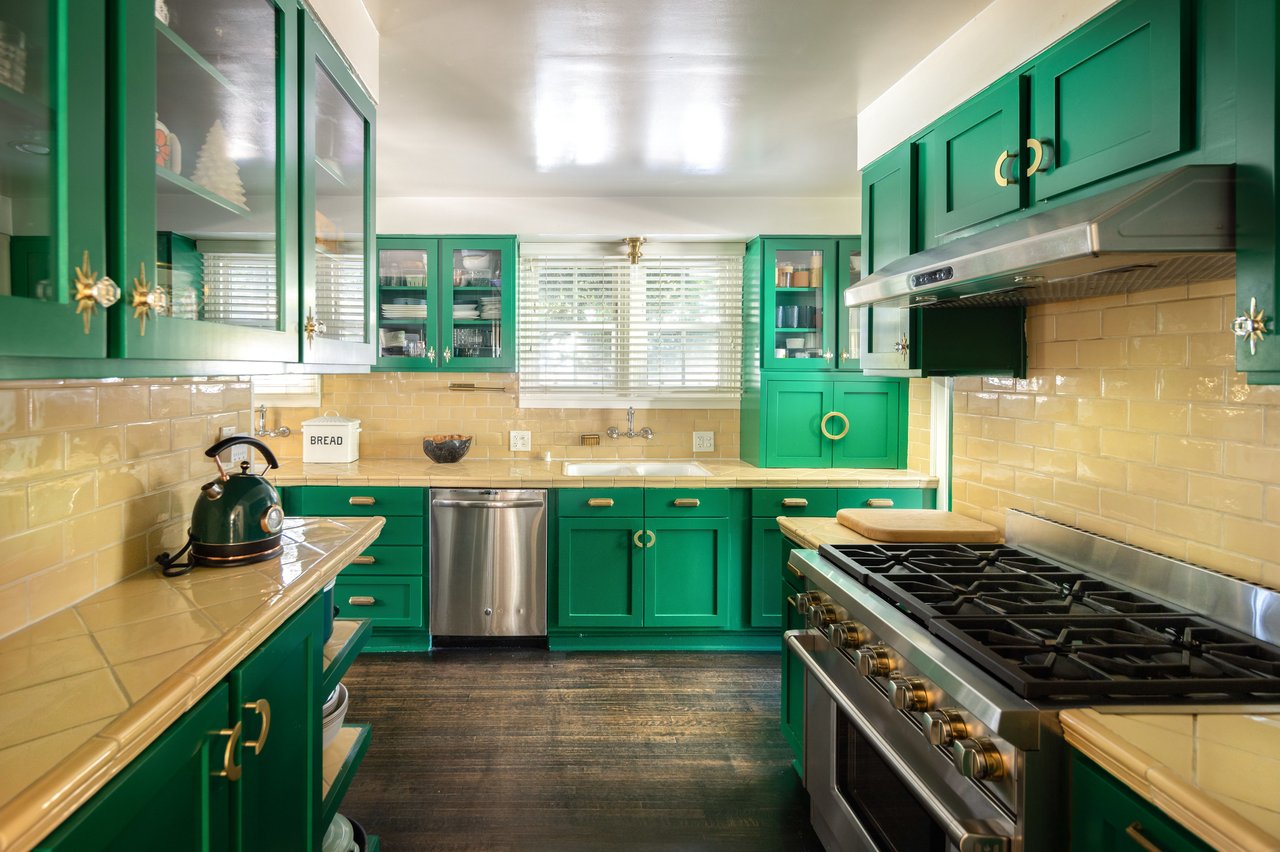 644 N Cherokee Ave, Hancock Park