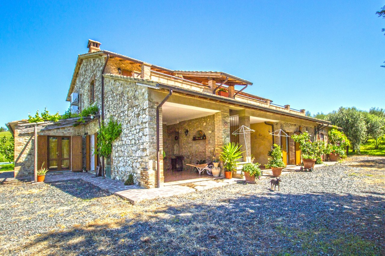 Organic Agriturismo in Cinigiano