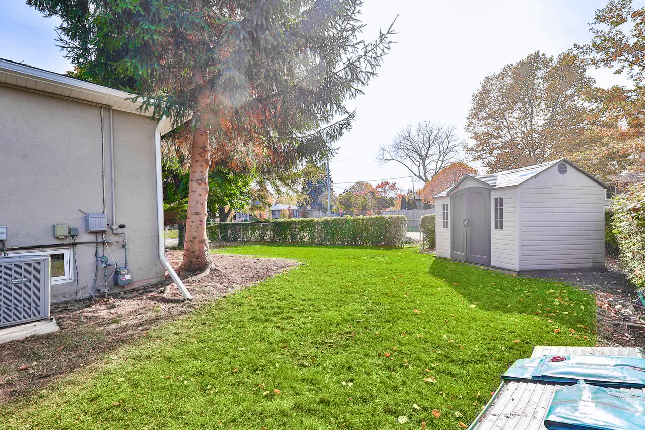 2063 Hixon Street, Oakville