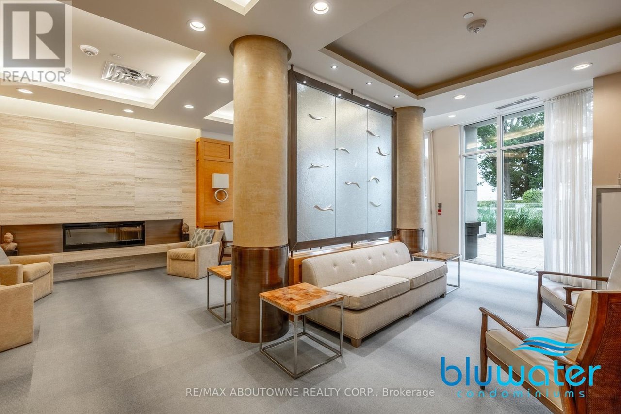 3500 Lakeshore Road W 205