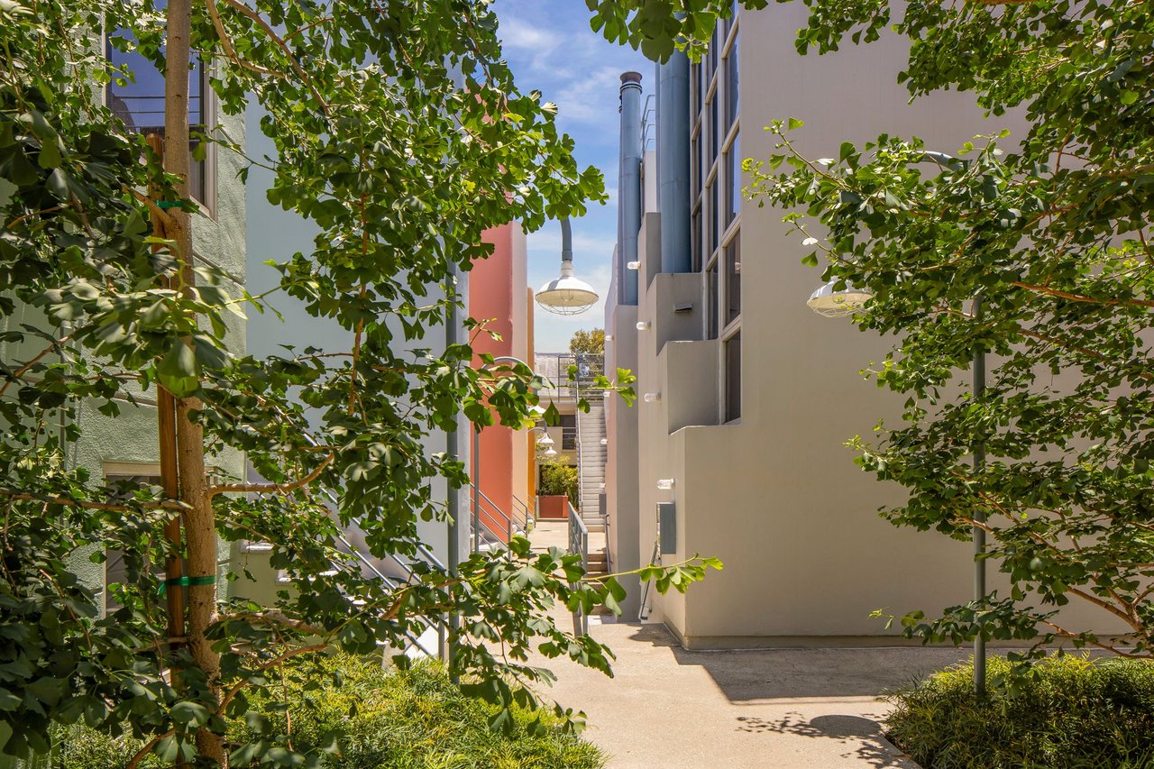 2433 28th St Unit: B, Santa Monica 