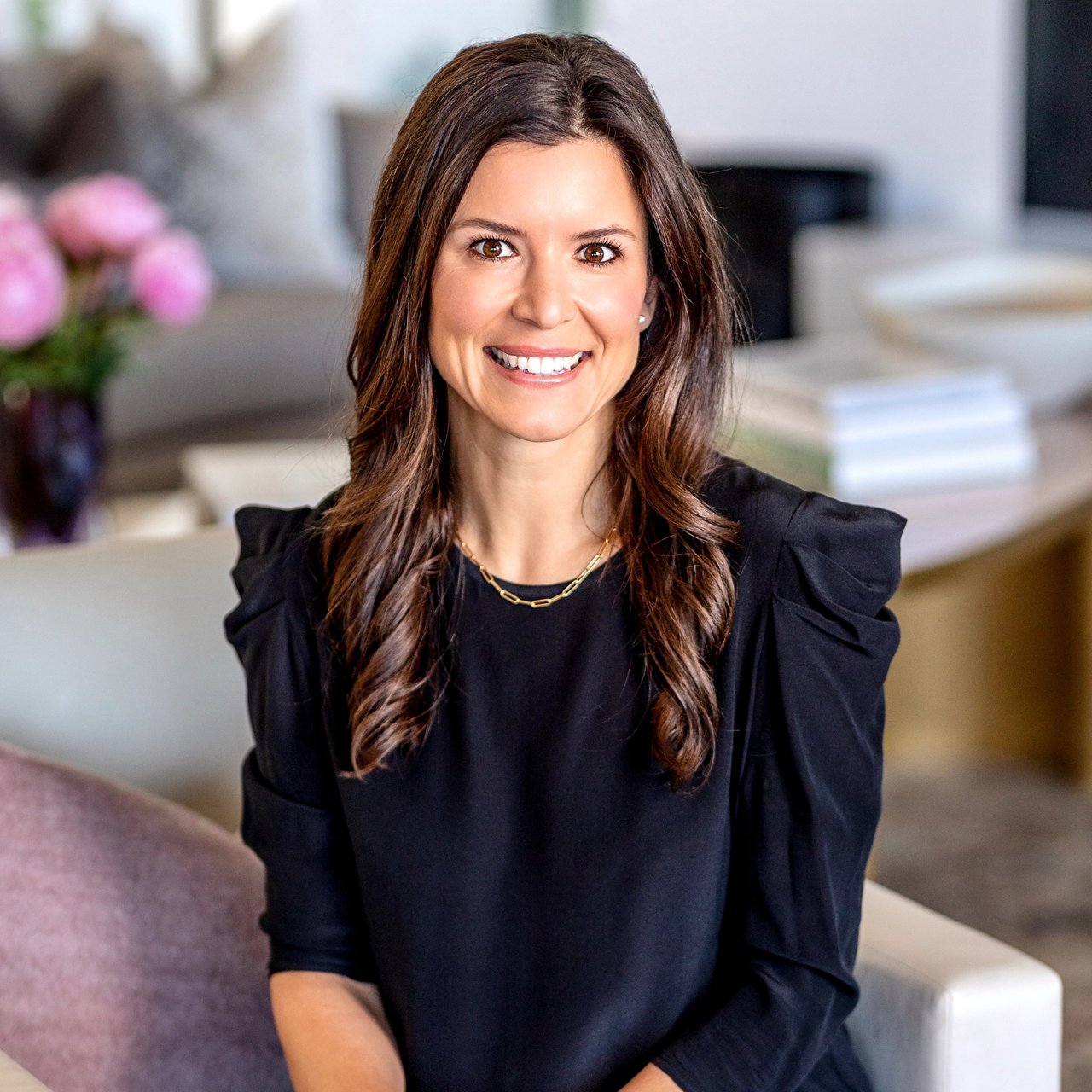 Elizabeth Shands Austin TX, Real Estate Agent Headshot