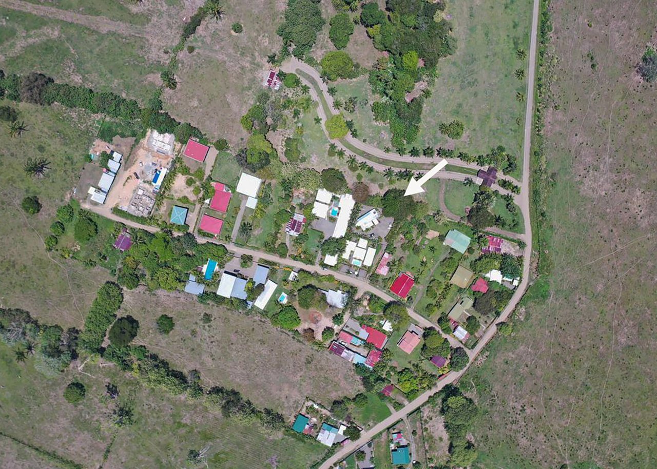 CASA SECRETA: Your Hidden Uvita Escape With Room To Expand – 0.28 Acres