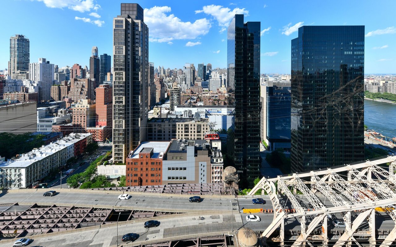 Sutton Place / Midtown East