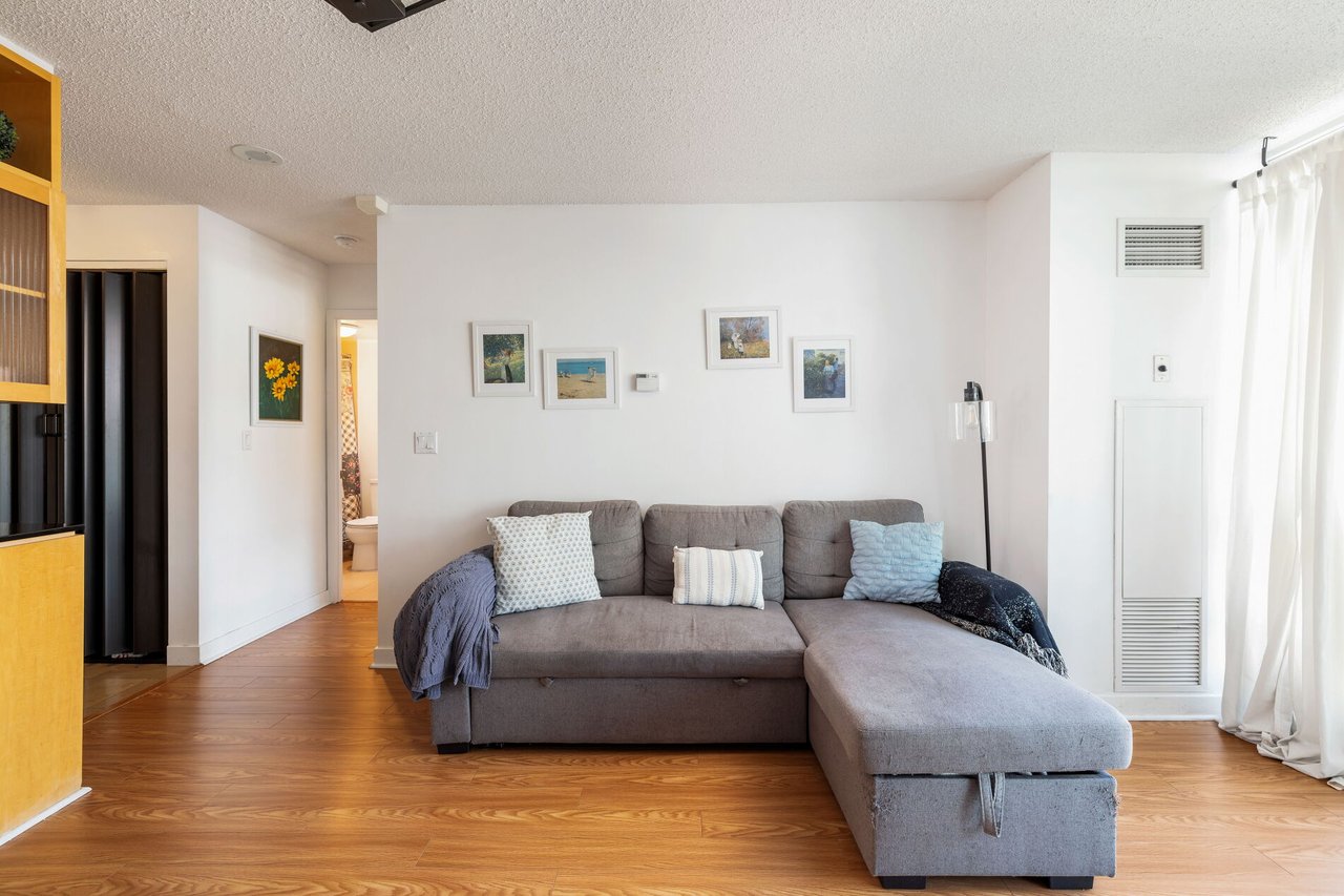 397 Front Street #605