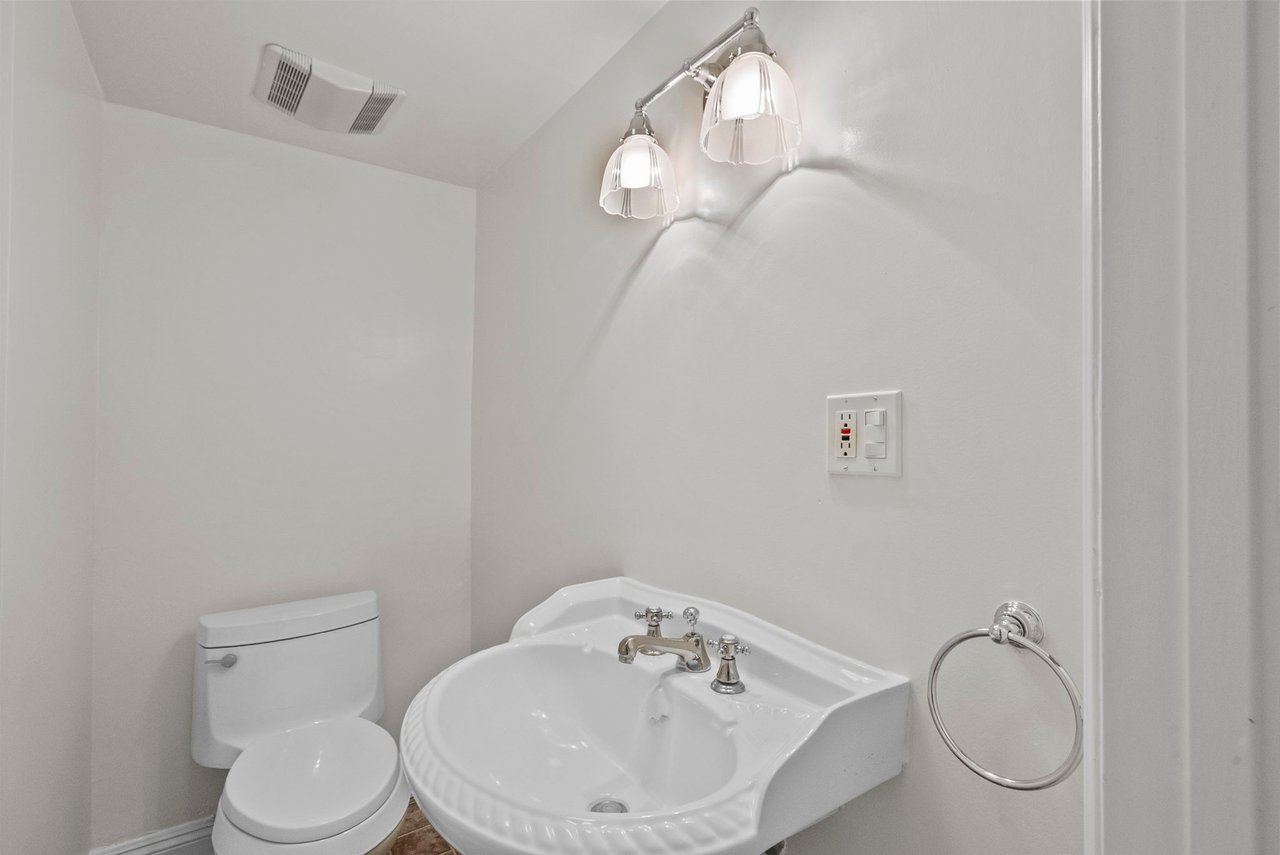 6022 Elba Pl
