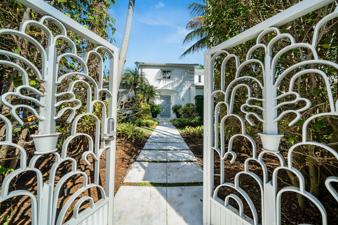 5763 N BAY RD.