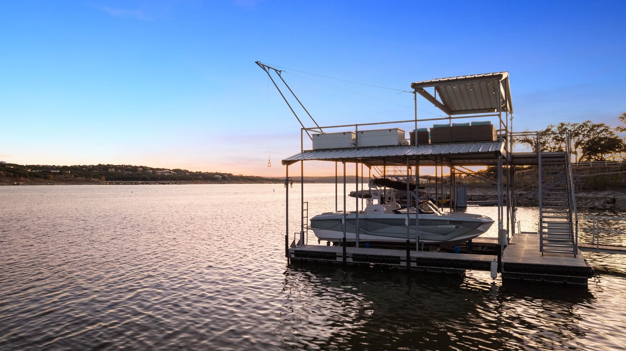 1209 Edgewater Drive