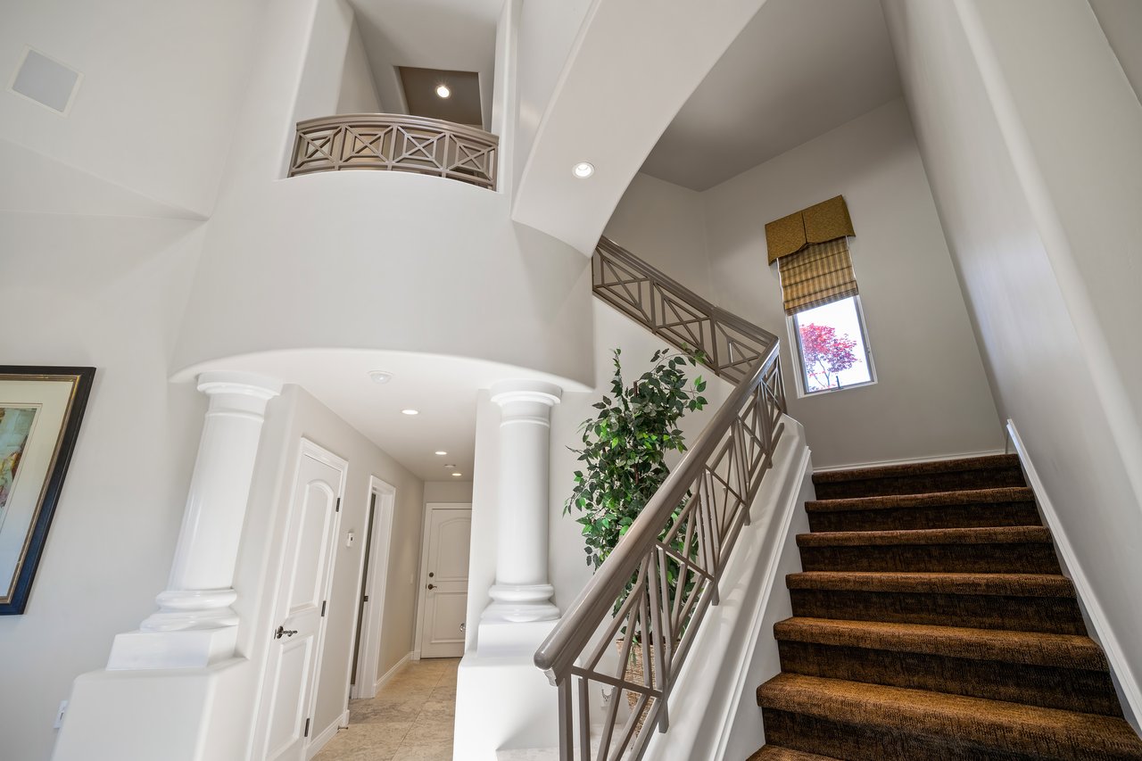 41555 Avenida Conchita