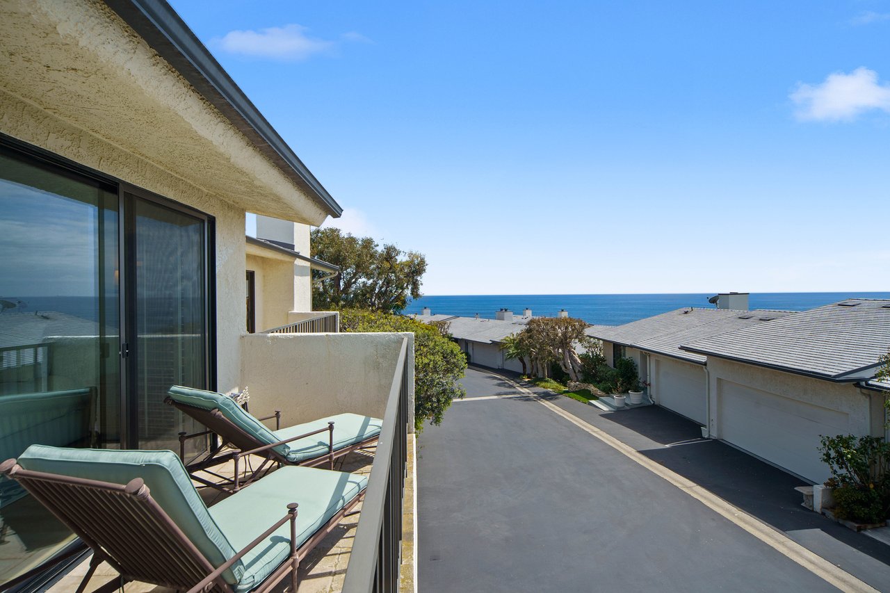 Coveted Guard-Gated Zuma Bay Villas