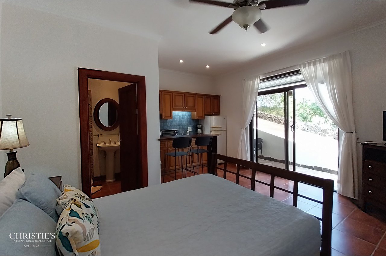 Casa de Estrellas – Luxury Oceanview Living Above Playa Penca & Potrero Bay