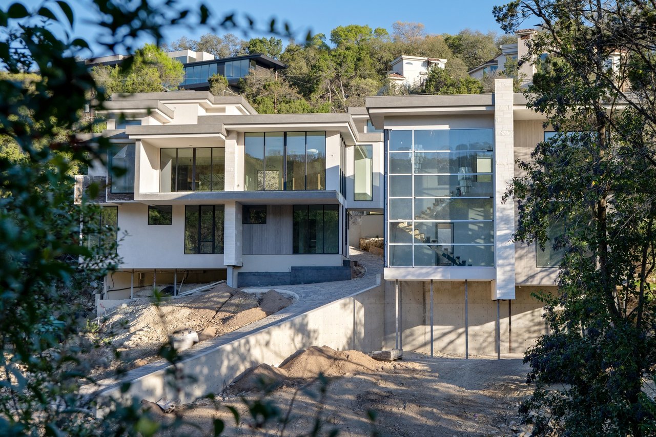 716 Laurel Valley Road