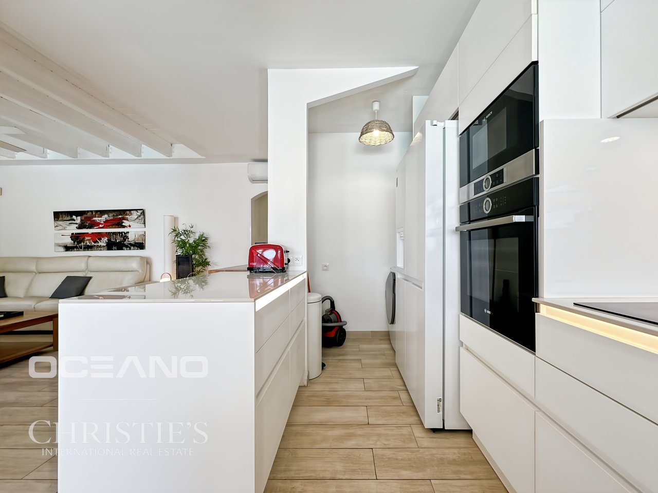 Orient Bay | 3-Bedroom Townhouse with Private Pool