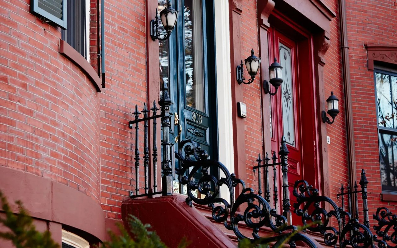 SOUTH BOSTON NEIGHBORHOOD GUIDE