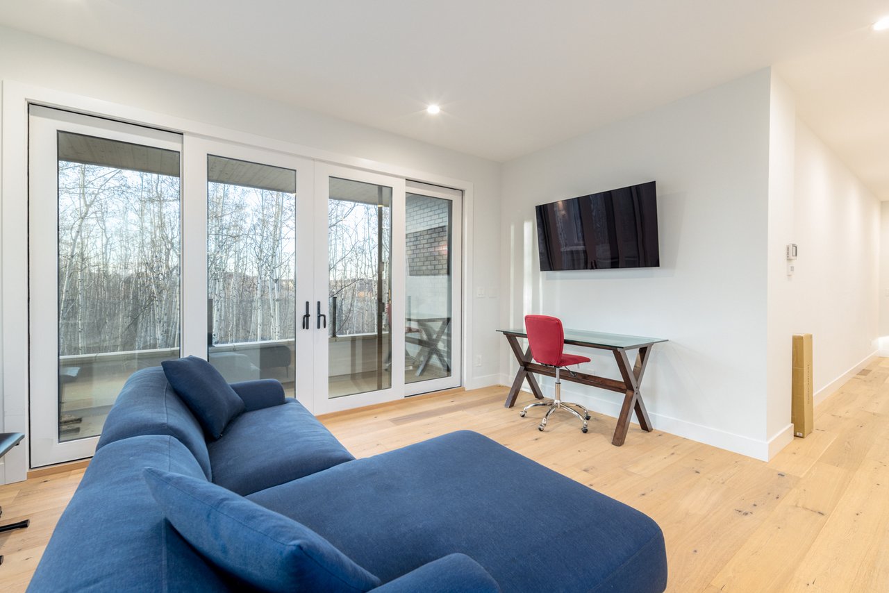 Modern Custom Built Family Home