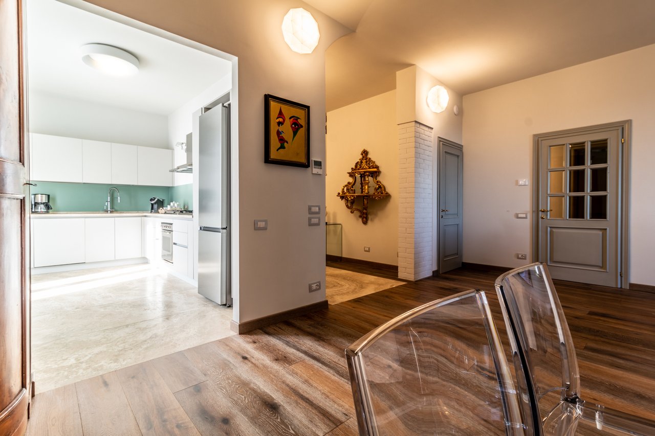 Tuscan Villa With Panoramic Country Views