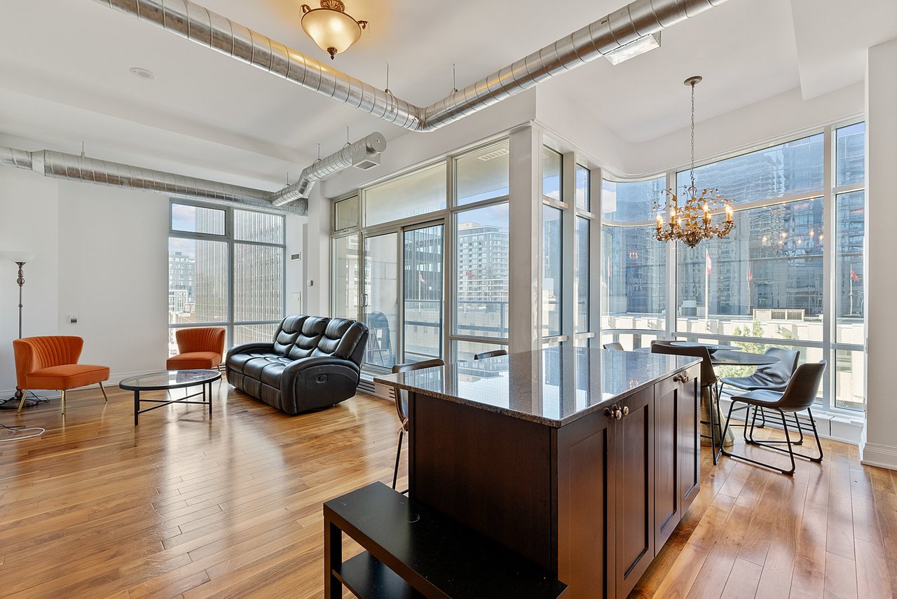 2191 Yonge Street Unit: L7