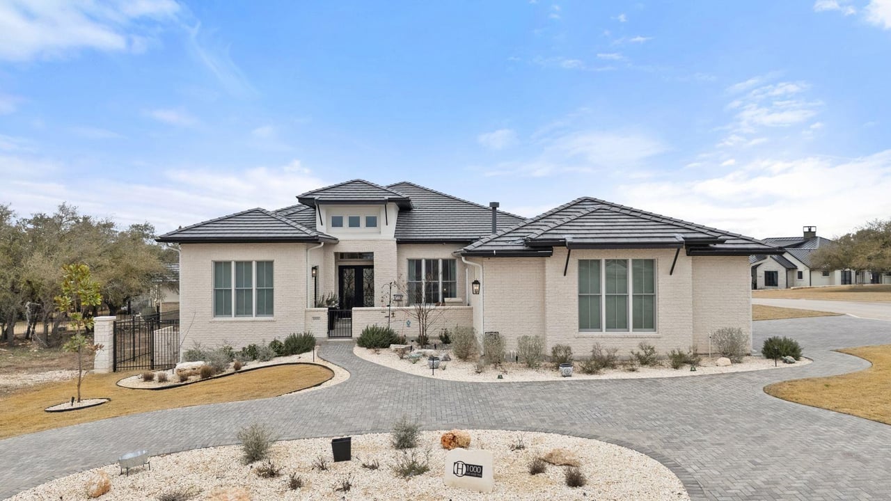 1000 Flint Ridge TRL, Georgetown, TX 78628