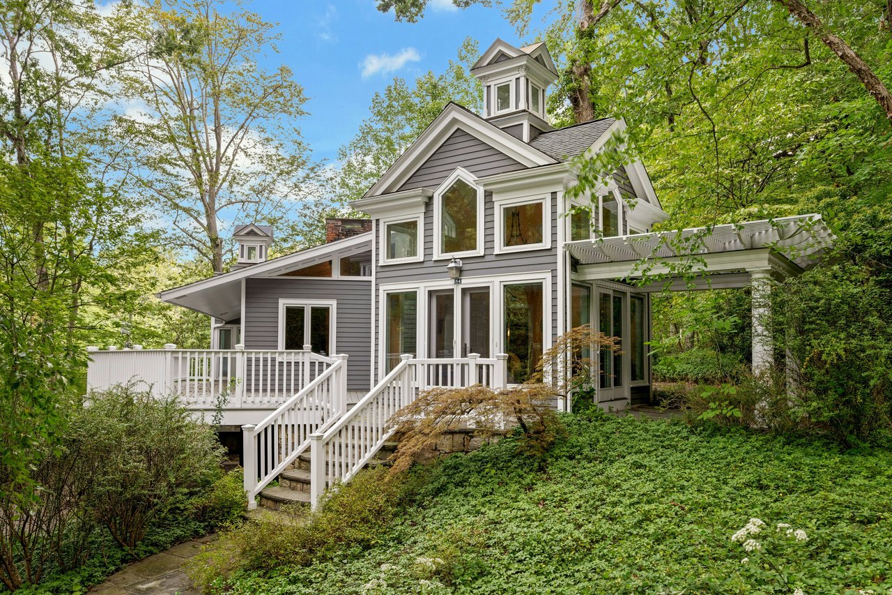Coveted Harding Township Lake Comunity