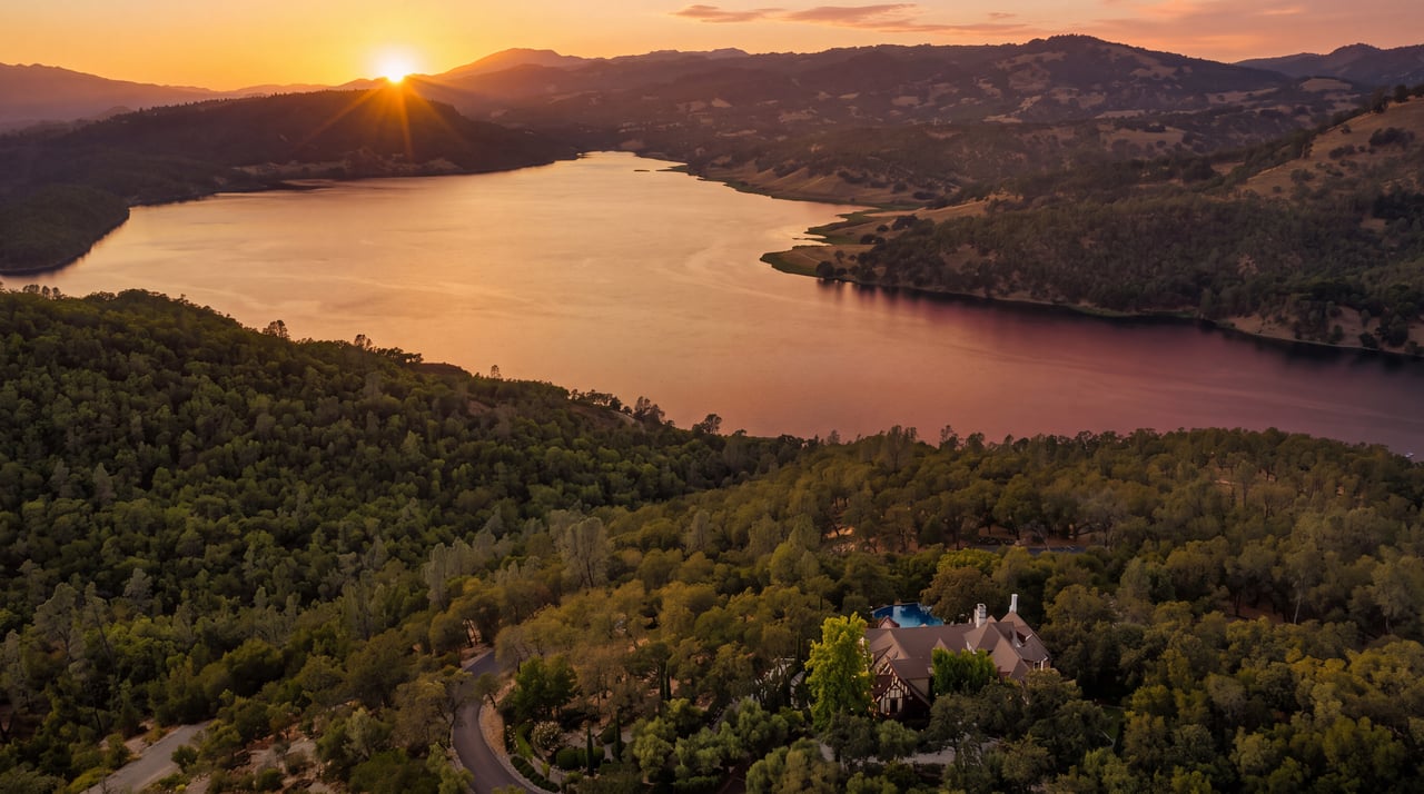 Napa Valley Compound