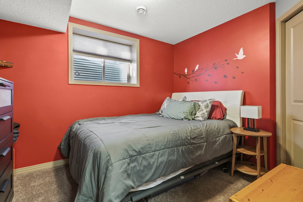 25 Tuscany Summit Terrace NW