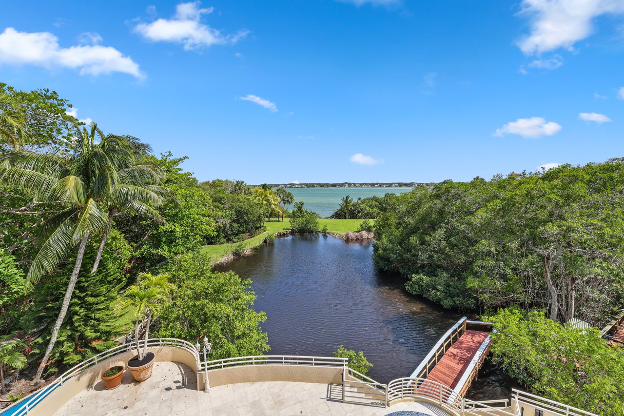 SEWALLS POINT WATERFRONT ESTATE